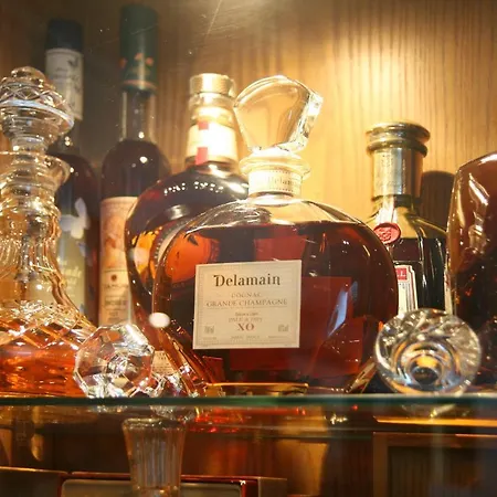 Ξενοδοχείο με διαμερίσματα Chrielka Λεμεσός