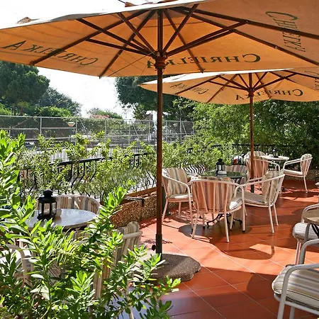 Apartmanhotel Chrielka 3*