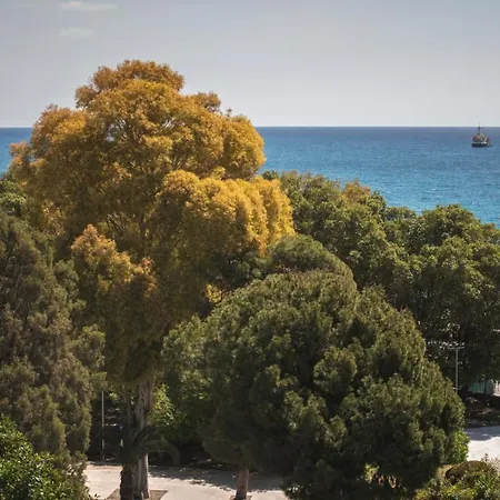 Chrielka 3* Limassol