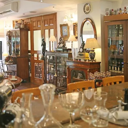 Chrielka Apartmanhotel