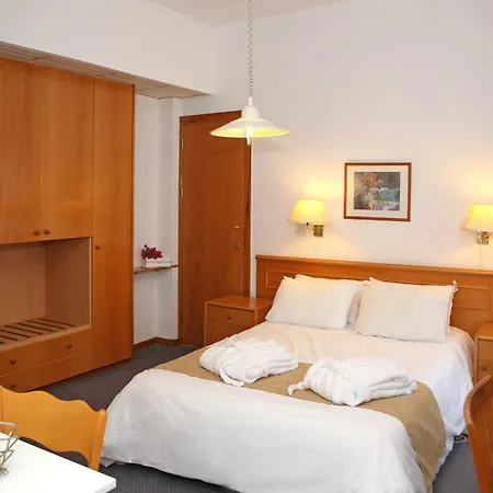 Hotel apartamentowy Chrielka Limassol