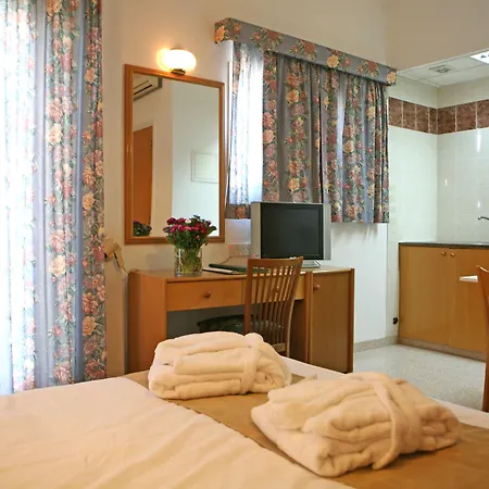 Chrielka Hotel apartamentowy