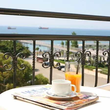 Hotel apartamentowy Chrielka 3*