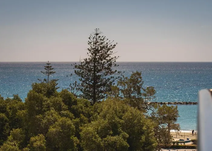 Apartahotel Chrielka 3*