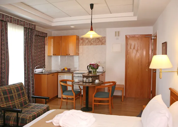 Apartahotel Chrielka 3*