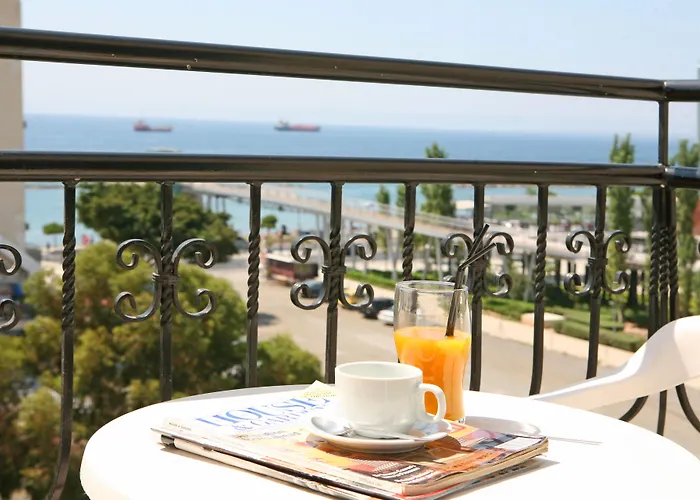 Aparthotel Chrielka 3*