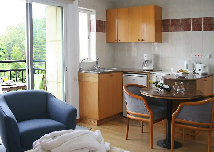 Apartahotel Chrielka 3*