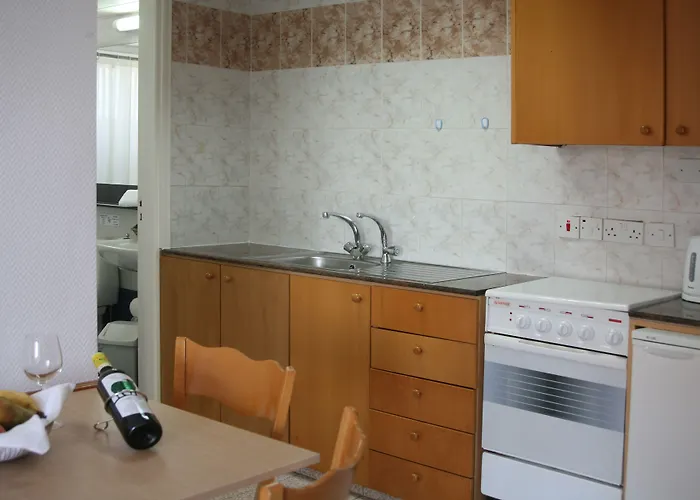 Apartahotel Chrielka Limassol