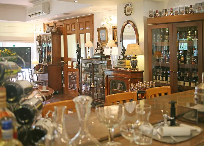 Chrielka Apartahotel Limassol