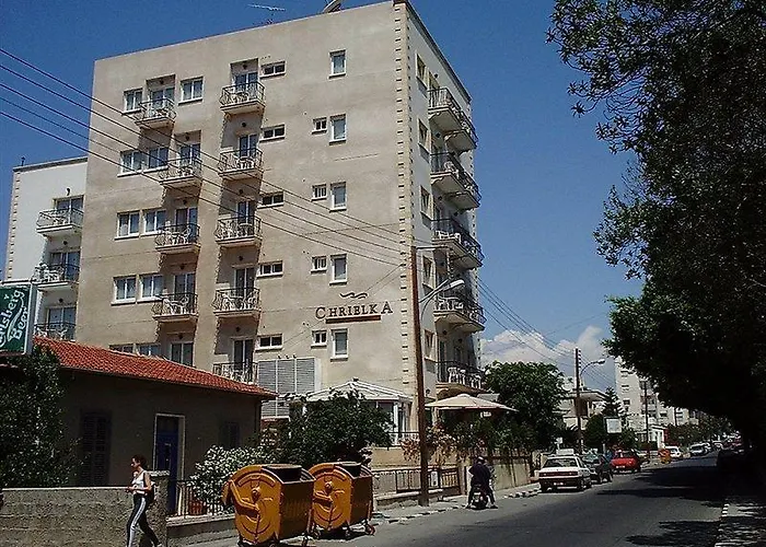 Aparthotel Chrielka 3*