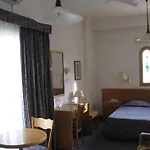 Chrielka 3* Limassol